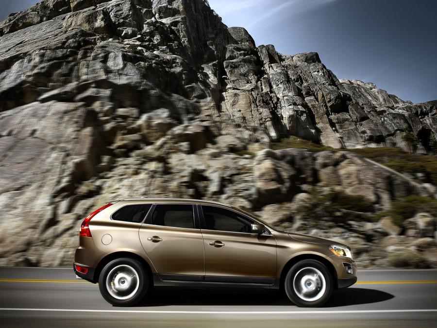  Volvo XC60 T6 2008 года  (фото 5 из 30)
